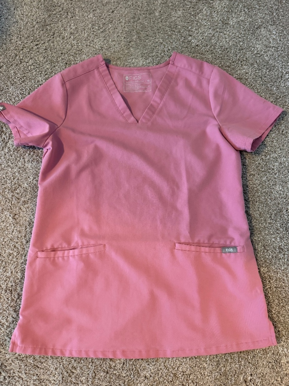 Figs Casma Scrub Top in Chalk Pink